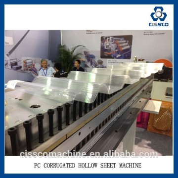 POLYCARBONATE SUNSHADE ROOF SHEET PRODUCTION LINE POLYCARBONATE HOLLOW ROOFING PRODUCING LINE