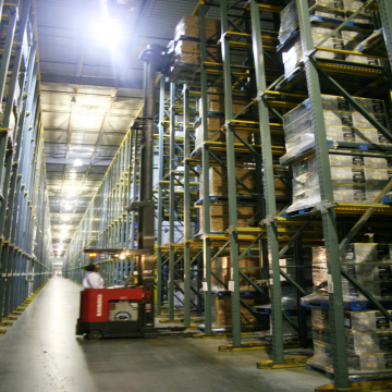 Drive in Pallet Shelves for Cold Storage