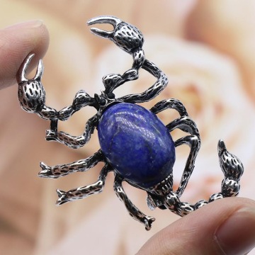 Crystal agate shell scorpion inlaid gem alloy Pendant