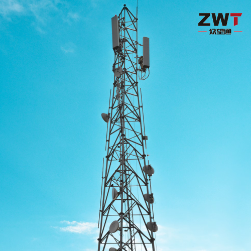 Solução eficiente de torre de comunicação de três tubos