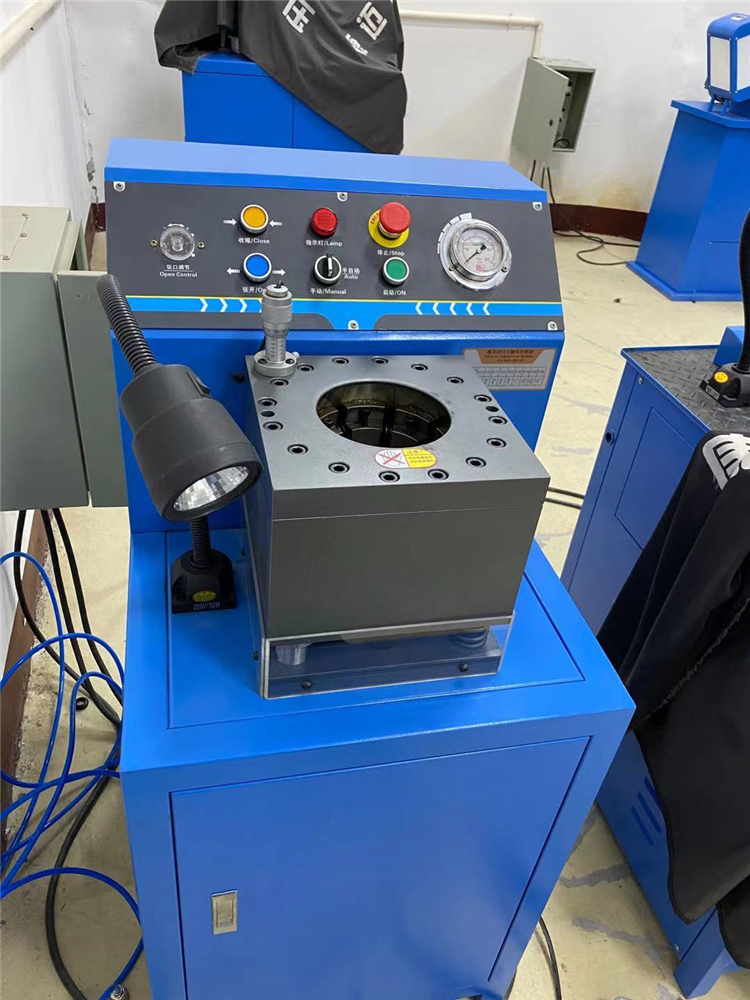 Manufacturers Direct Selling Vertical  Nut Crimping Machine
