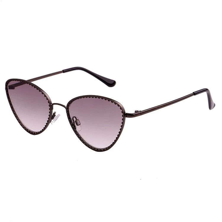 2019 Designed Cateye with Decoration Fashion Metal Sunglasses