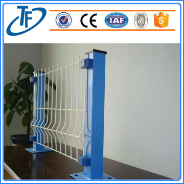 Besi Pos Pasokan Welded Welded Wire Mesh Fence