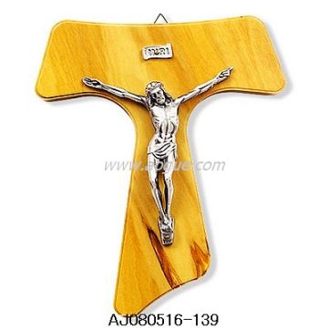 wall crucifix