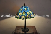 Tiffany table lamp/ reading lamp (beautiful)