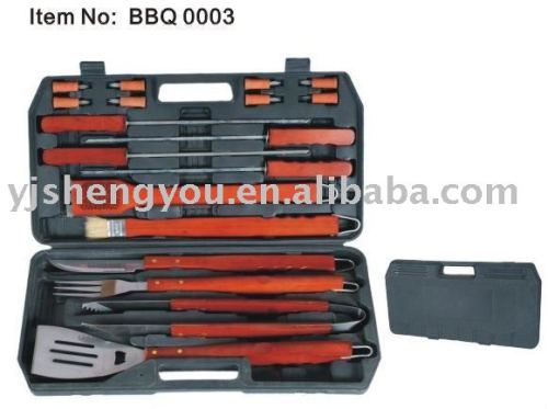 bbq set in plastic case