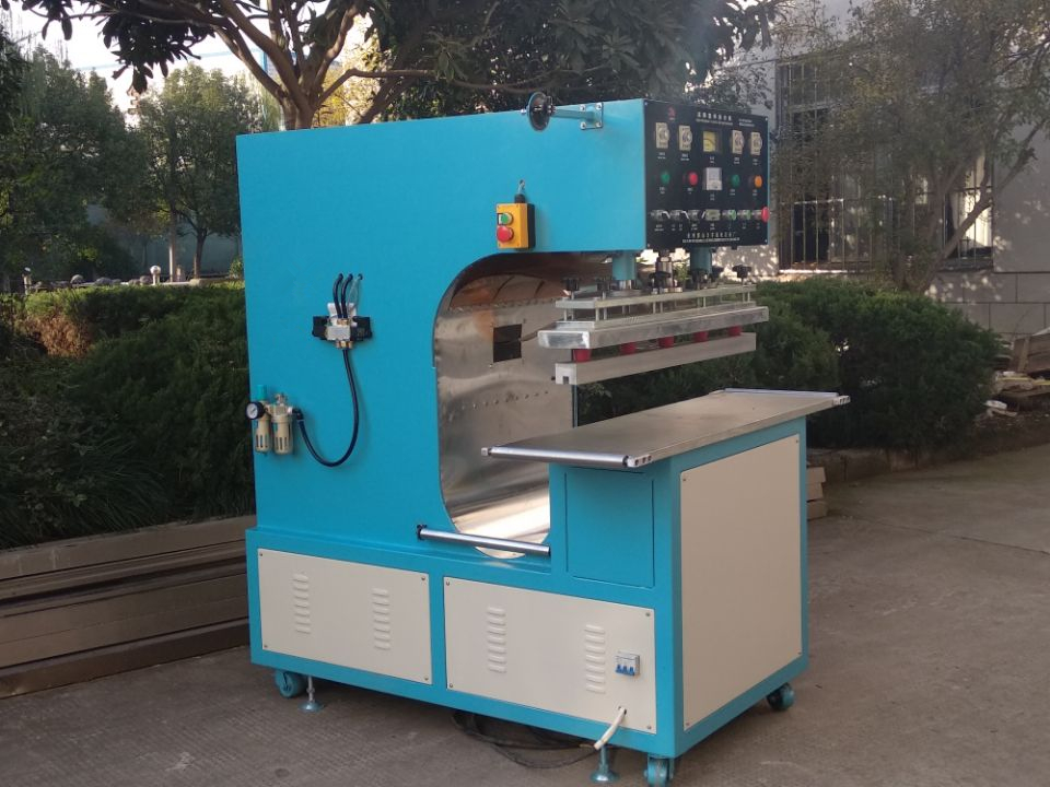 PVC Tarpaulin Canvas Welding Making Machine