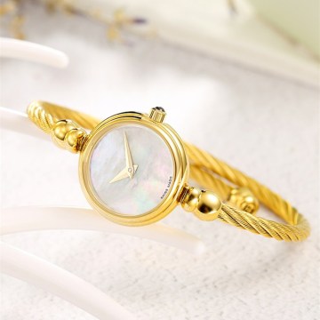 Elegant Wrist Watch for Ladies with Mesh Strap