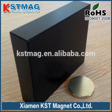 Permanent neodymium block magnet painted with black epoxy