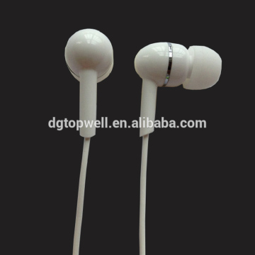 in ear noise cancelling earphones