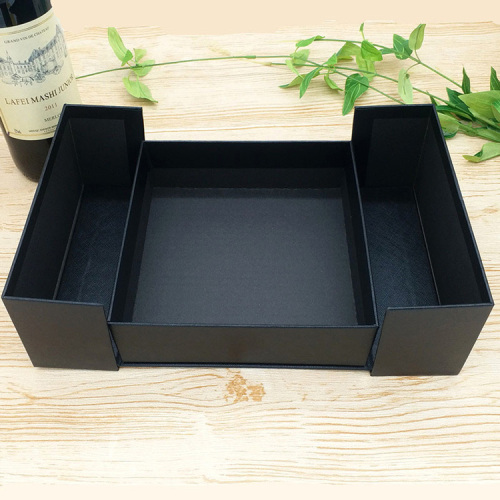 SCUMI DI FUMO BLACI Black Box Essential Oil Packaging