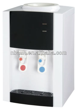 Desktop water cooler