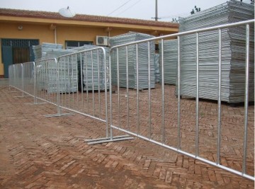 control barrier wire mesh fence/crowd barrier fence/crowd control barrier fence