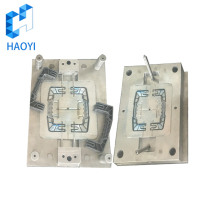 Custom mold plastic injection makers