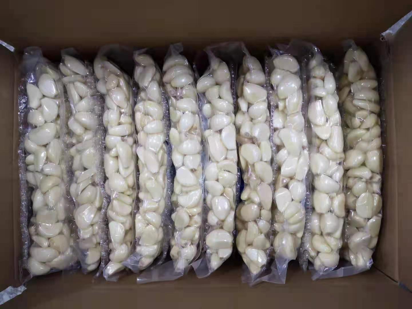 Price of Chinese Preserving Peeled Garlic Vacuum Carton Packing Price of Chinese Preserving Peeled Garlic Vacuum Carton Packing