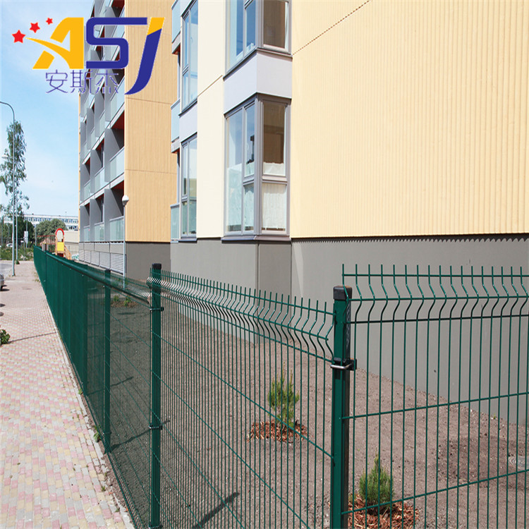 3d curved wire mesh fencing farm fence