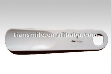 shoe horn plastic