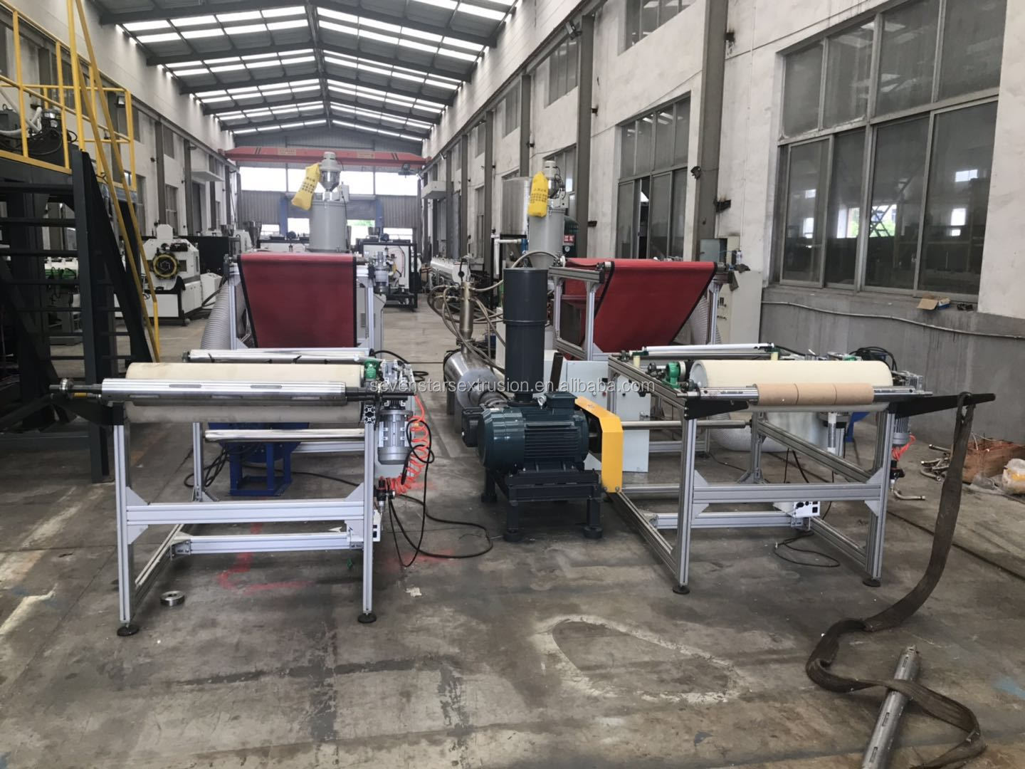 Meltblown Nonwoven Fabric Making Machine Meltblown Nonwoven Fabric Making Machine