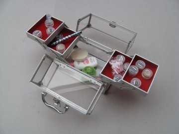 Acrylic cosmetic case