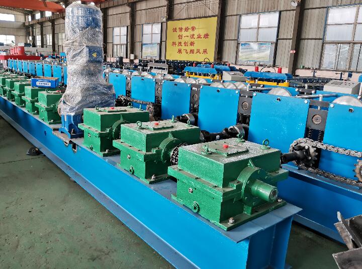 2 wave and 3 wave highway guardrail roll forming machine