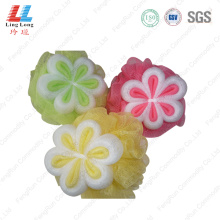 Flower style mesh smooth sponge ball