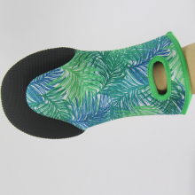 Sublimation printing kitchen oven mitts and pot holders