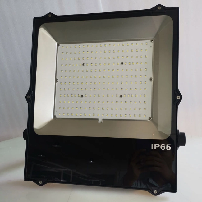 China Factory Outdoor Waterproof IP65 LED Flood Lamp for Basketball Football Court Lighting