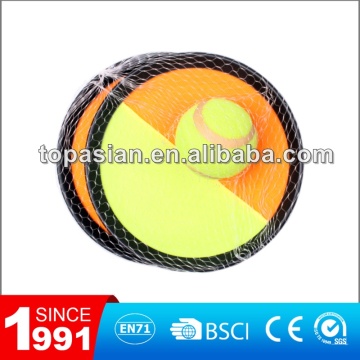 Cheap colorful plastic catch ball game