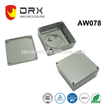 Custom aluminum electronic enclosure for electronic device