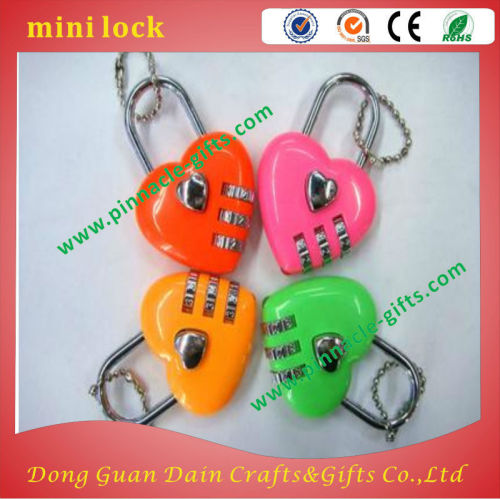 Christmas gifts toy heart shape full set mini magnetic lock