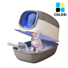 Fully enclosed pet cleaning house