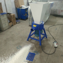Sponge Shredding Machine / Foam Crusher / Sponge Crusher for Sale