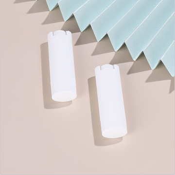 Oval white lip balm tube 4.5g