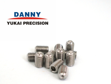 GN 615 Threaded ball spring plungers