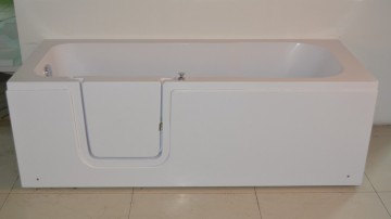 FRP walk in bathtub with seat