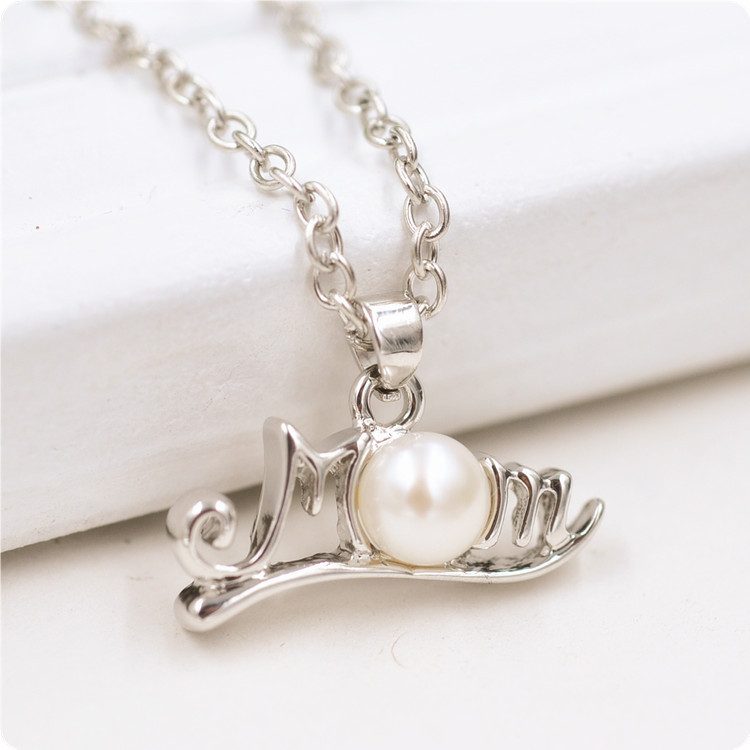 Amazon hot mother day gift ideas mom pendant necklace pearl silver mama necklaces for women