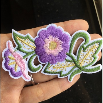 Patch de couture de vêtements de broderie spéciale de fleurs