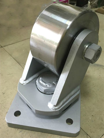 Super heavy duty forged steel caster wheels