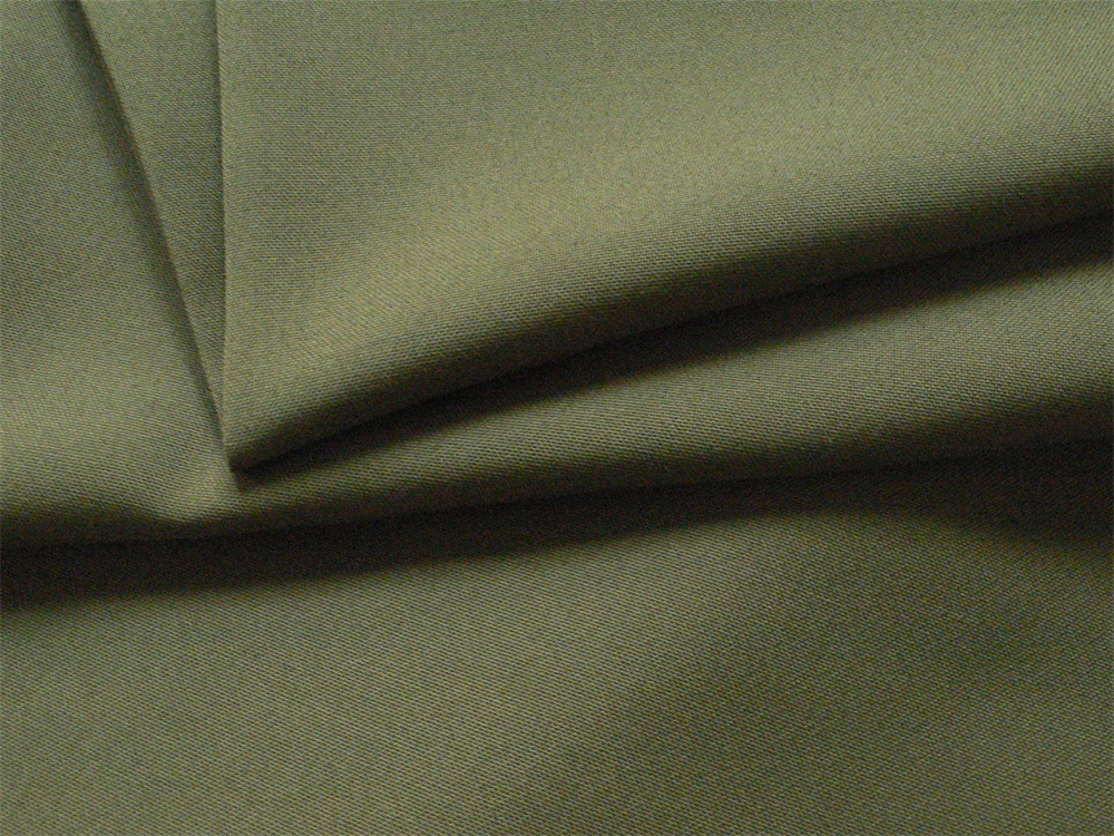 CVC Plain Dyed Mercerized Poplin Fabric for Shirt