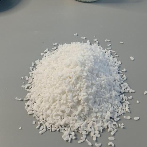 Sodium sulfate is highly transparent