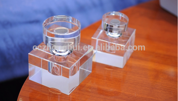Transparent crystal perfume bottle, clear perfume bottle