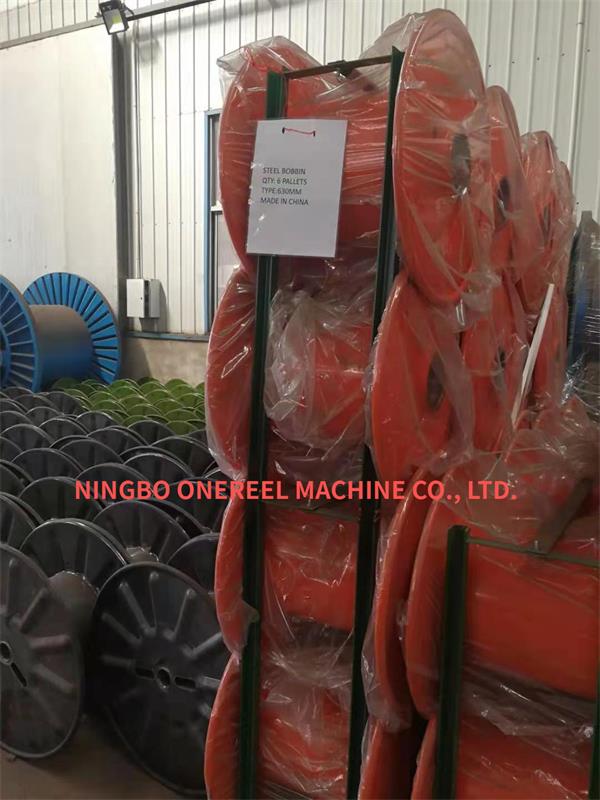 Double Layer Cable Spools (4) Double Layer Cable Spools (4)