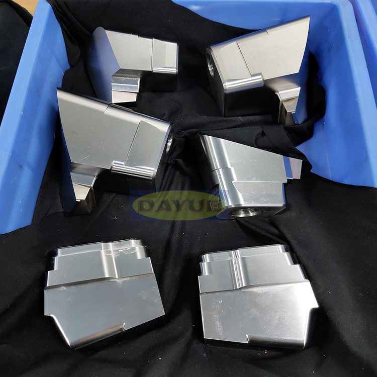 Mold Components Suppliers