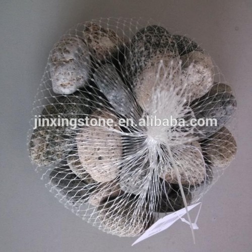Bags of polished granite river stones /decorative pebble stones /stones in bulk/decorative river rock