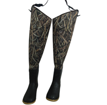Neoprene Camo Hip Waders with 200Gram Rubber Boots