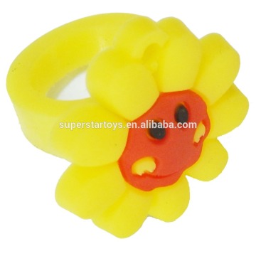 5160711-4(11) flower ring/toy flower ring