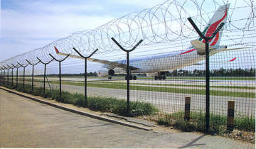 airport security cheap iron fence