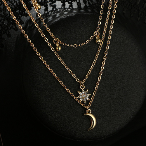 Fashion Women Necklace Moon Charms Necklace for Ladies