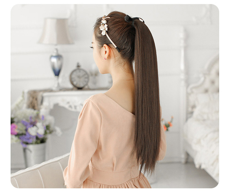 AliLeader Borong Berkualiti Tinggi 18 Inch Silky Lurus Warna Tulen Klip Ekor Kuda Dalam Sambungan Rambut Ekor Kuda