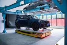 Efficient plate parking AGV